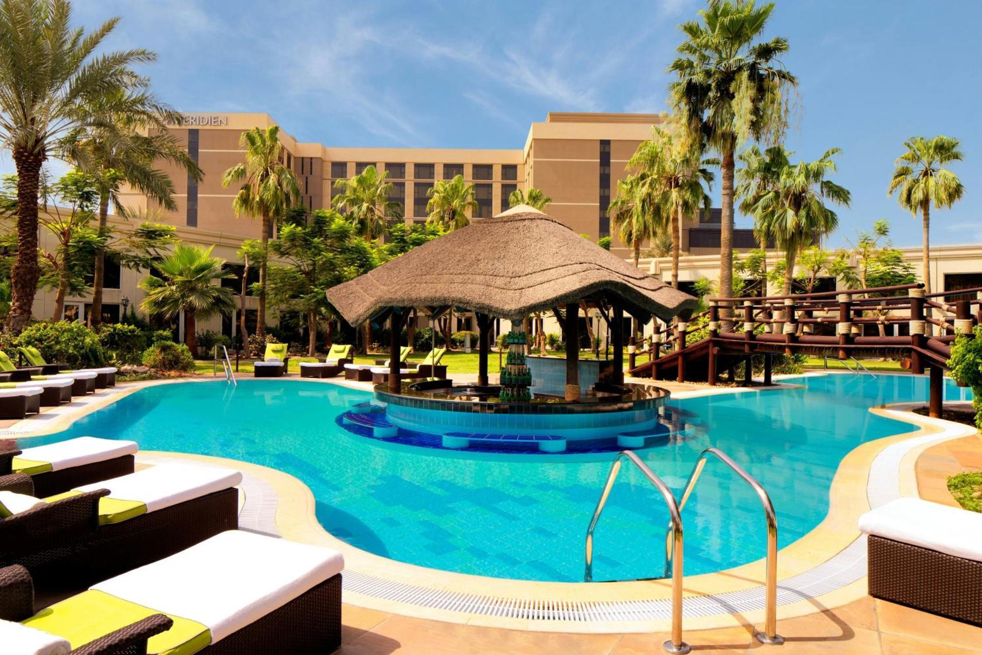 Le Meridien Dubai Hotel & Conference Centre Bagian luar foto